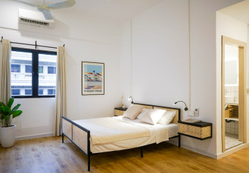 Renovated 5 Bedroom Apartment For Rent- Phsar Thmei 3, Phnom Penh thumbnail