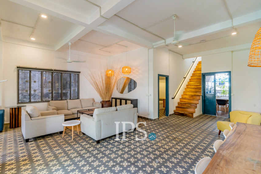 Renovated  Duplex 5 Bedroom Apartment For Rent - Phsar Thmei 3, Phnom Penh