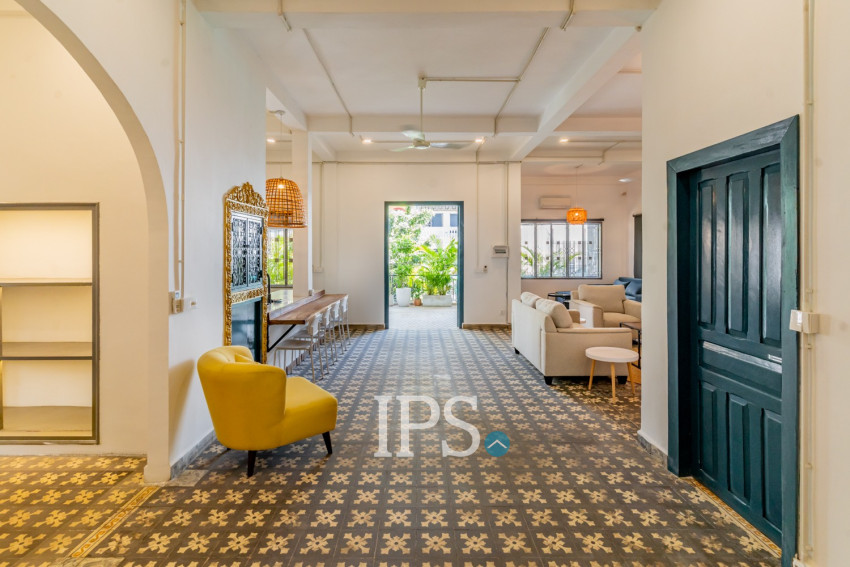 Renovated  Duplex 5 Bedroom Apartment For Rent - Phsar Thmei 3, Phnom Penh