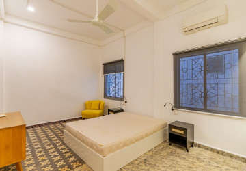 Renovated  Duplex 5 Bedroom Apartment For Rent - Phsar Thmei 3, Phnom Penh thumbnail