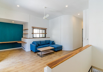 Renovated  Duplex 5 Bedroom Apartment For Rent - Phsar Thmei 3, Phnom Penh thumbnail