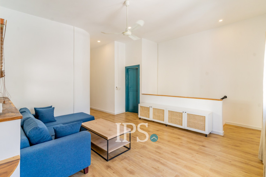 Renovated  Duplex 5 Bedroom Apartment For Rent - Phsar Thmei 3, Phnom Penh