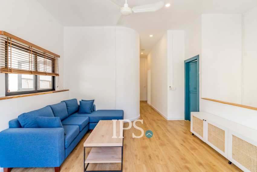 Renovated  Duplex 5 Bedroom Apartment For Rent - Phsar Thmei 3, Phnom Penh