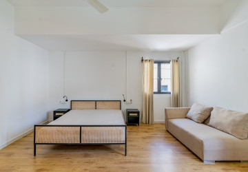 Renovated  Duplex 5 Bedroom Apartment For Rent - Phsar Thmei 3, Phnom Penh thumbnail