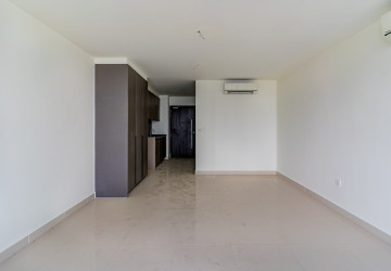 31st Floor 47 Sqm Studio For Rent - The Peak, Tonle Bassac, Phnom Penh thumbnail