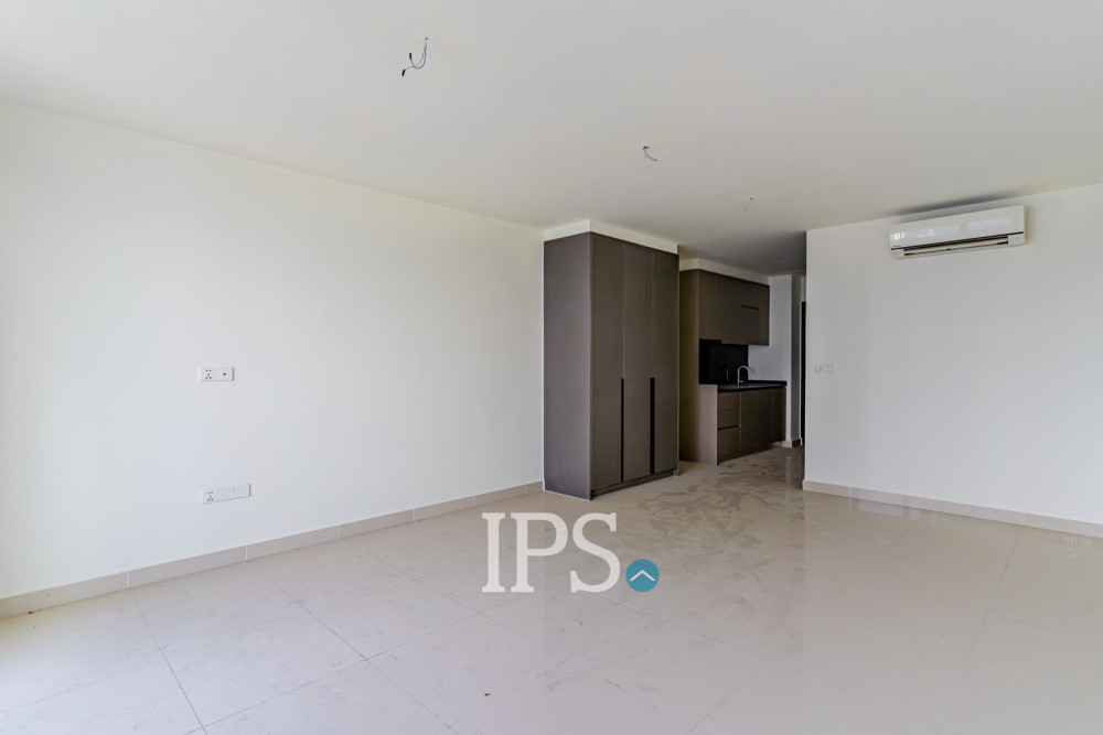 31st Floor 47 Sqm Studio For Sale- The Peak, Tonle Bassac, Phnom Penh - Image 2 31st Floor 47 Sqm Studio For Sale- The Peak, Tonle Bassac, Phnom Penh - Image 2