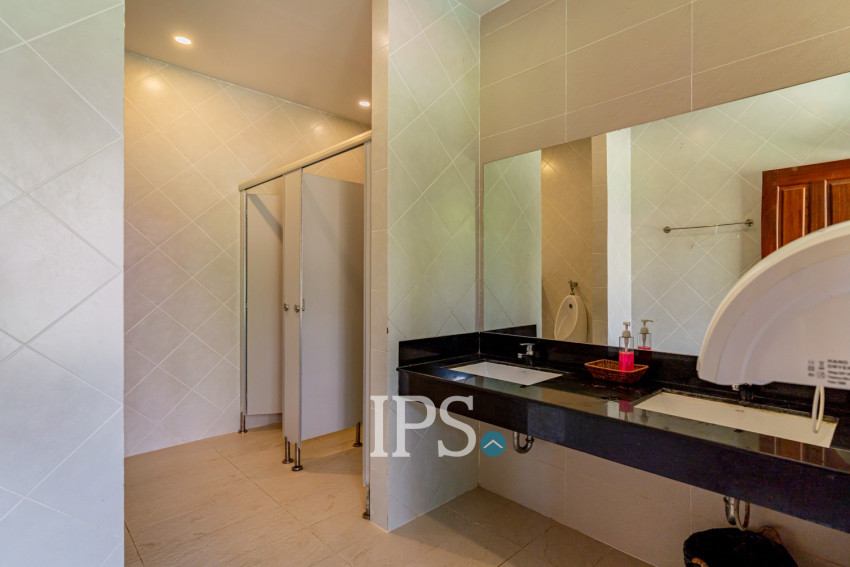 335 Sqm Restaurant Business  For Sale - Tonle Bassac, Phnom Penh