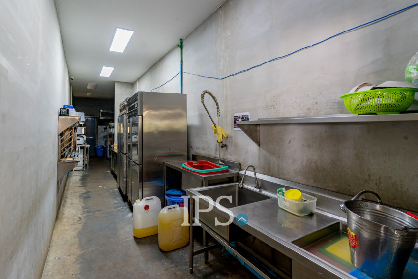 335 Sqm Restaurant Business  For Sale - Tonle Bassac, Phnom Penh