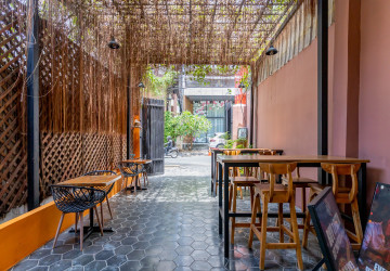 Restaurant Bar Business For Sale  - BKK1, BKK, Phnom Penh thumbnail
