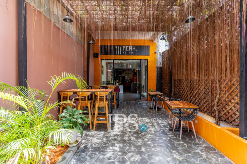 Restaurant Bar Business For Sale  - BKK1, BKK, Phnom Penh