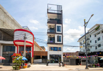 5 Unit Apartment Building For Rent - Svay Dangkum, Siem Reap thumbnail