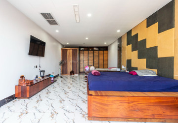 5 Unit Apartment Building For Rent - Svay Dangkum, Siem Reap thumbnail