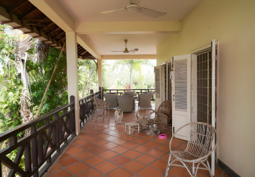 6 Bedroom House For Sale - Tuol Ta Ek, Battambang thumbnail