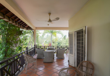 6 Bedroom House For Sale - Tuol Ta Ek, Battambang thumbnail