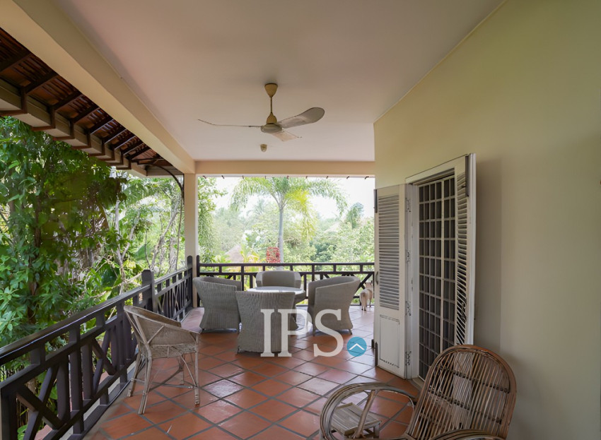 6 Bedroom House For Sale - Tuol Ta Ek, Battambang