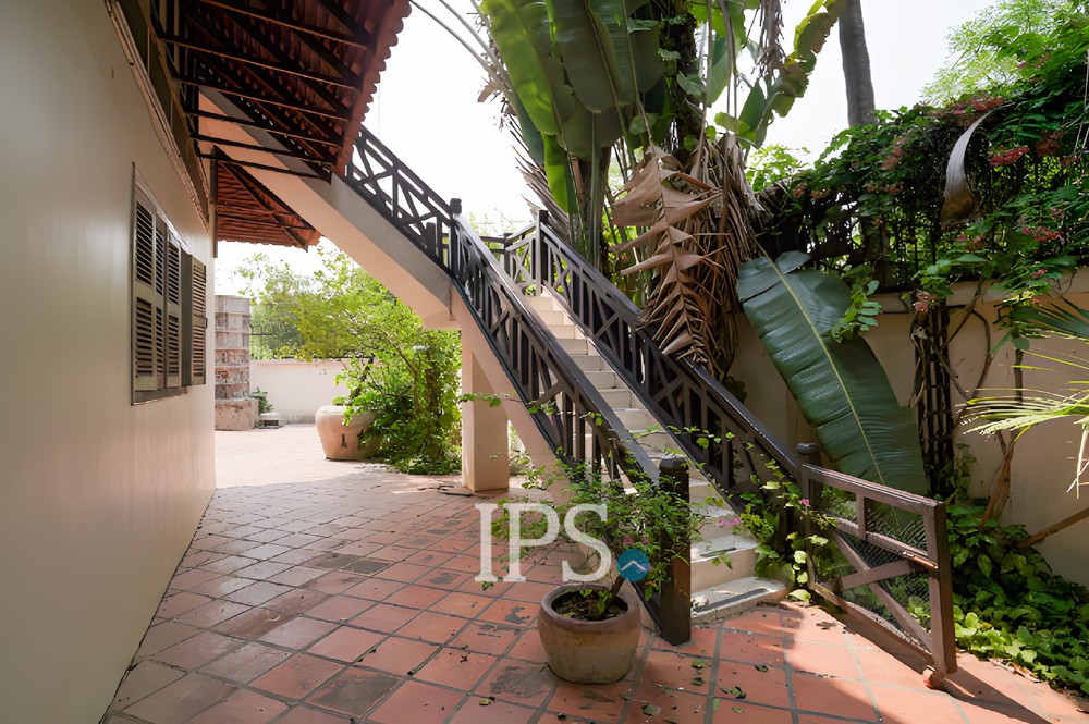 6 Bedroom House For Sale - Tuol Ta Ek, Battambang - Image 21 6 Bedroom House For Sale - Tuol Ta Ek, Battambang - Image 21