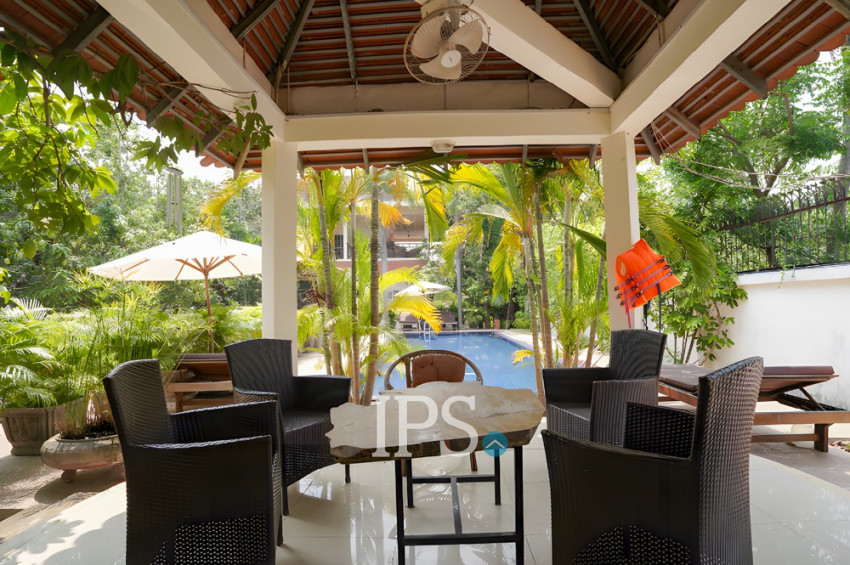 6 Bedroom House For Sale - Tuol Ta Ek, Battambang