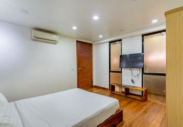 Loft 1 Bedroom Serviced Apartment For Rent - BKK1, Phnom Penh thumbnail