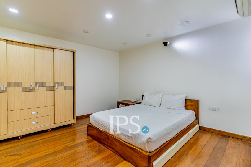 Loft 1 Bedroom Serviced Apartment For Rent - BKK1, Phnom Penh