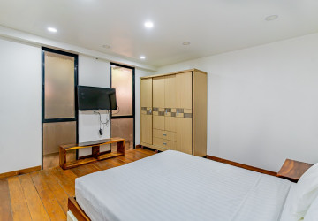 Loft 1 Bedroom Serviced Apartment For Rent - BKK1, Phnom Penh thumbnail