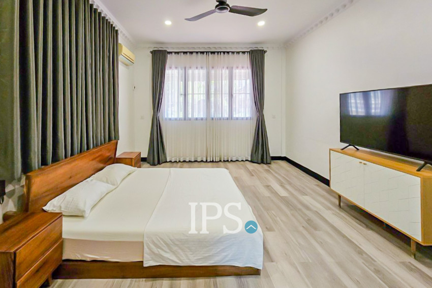 Renovated 3 Bedroom Apartment For Rent - BKK1, Phnom Penh