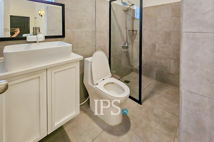 Renovated 3 Bedroom Apartment For Rent - BKK1, Phnom Penh