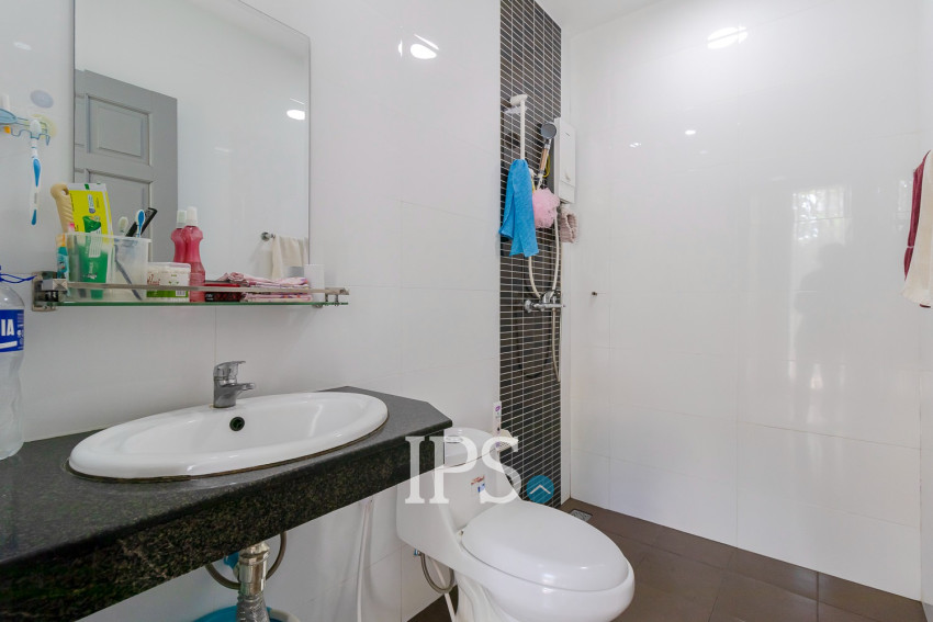 3 Bedroom House For Sale - Borey Angkor Premier Palace, Svay Dangkum, Siem Reap
