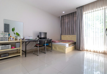3 Bedroom House For Sale - Borey Angkor Premier Palace, Svay Dangkum, Siem Reap thumbnail
