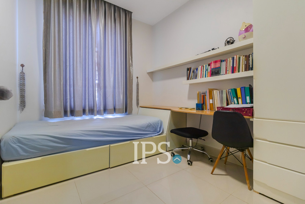 3 Bedroom House For Sale - Borey Angkor Premier Palace, Svay Dangkum, Siem Reap - Image 11