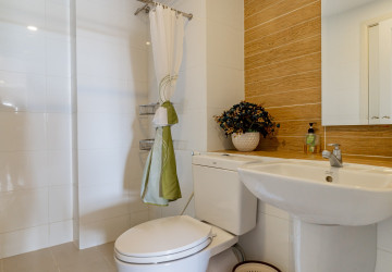 1 Bedroom Condo For Rent - Veal Sbov, Phnom Penh thumbnail