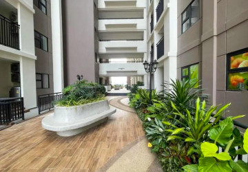 1 Bedroom Condo For Rent - Veal Sbov, Phnom Penh thumbnail