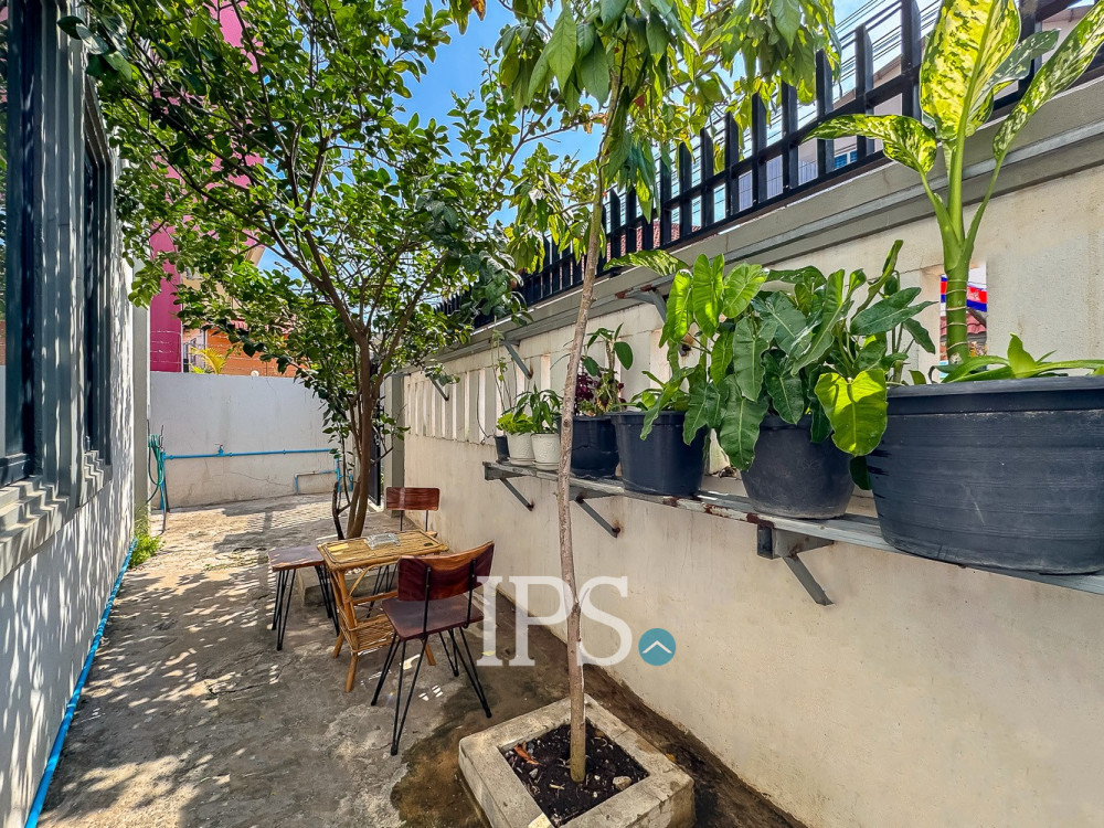 2 Bedroom Apartment For Rent - Svay Dangkum, Siem Reap - Image 19