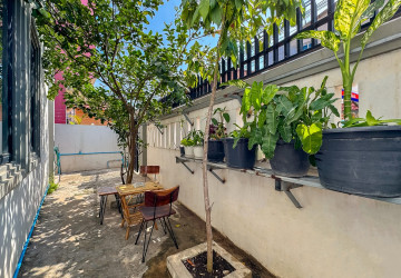 2 Bedroom Apartment For Rent - Svay Dangkum, Siem Reap thumbnail