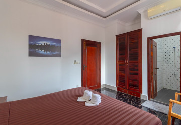 1 Bedroom Apartment For Rent - Svay Dangkum, Siem Reap thumbnail