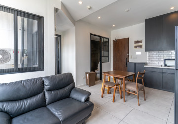 1 Bedroom Condo For Rent - Lattrait, BKK1, Phnom Penh thumbnail