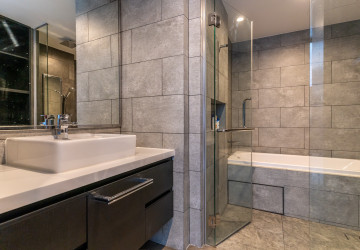 1 Bedroom Condo For Rent - Lattrait, BKK1, Phnom Penh thumbnail