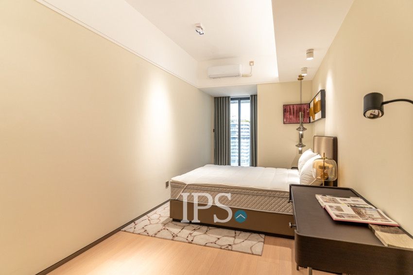 8th Floor 1 Bedroom Condo For Sale - Le Conde, BKK1, Phnom Penh