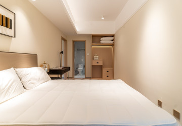 8th Floor 1 Bedroom Condo For Sale - Le Conde, BKK1, Phnom Penh thumbnail