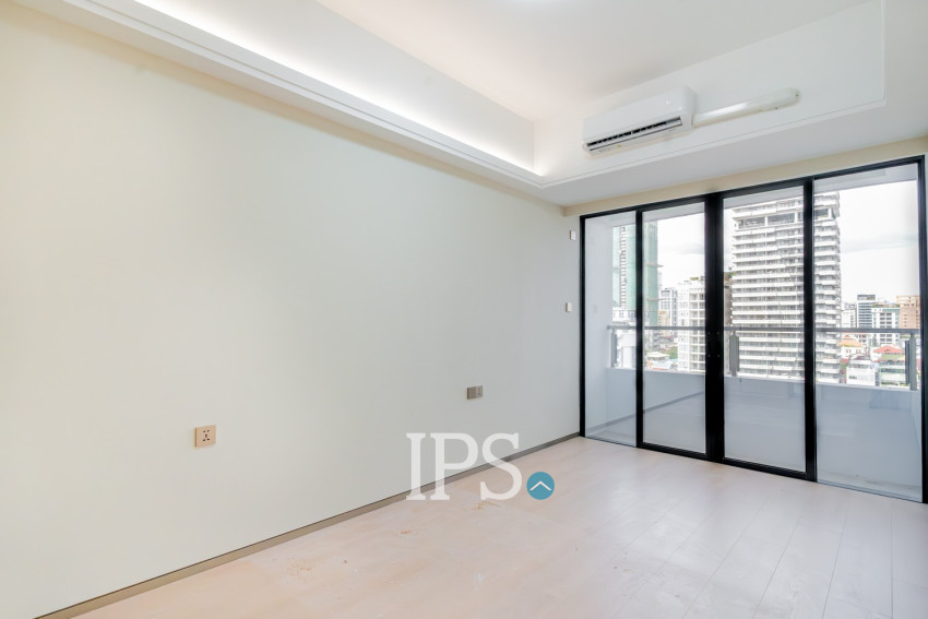 8th Floor 1 Bedroom Condo For Sale - Le Conde, BKK1, Phnom Penh