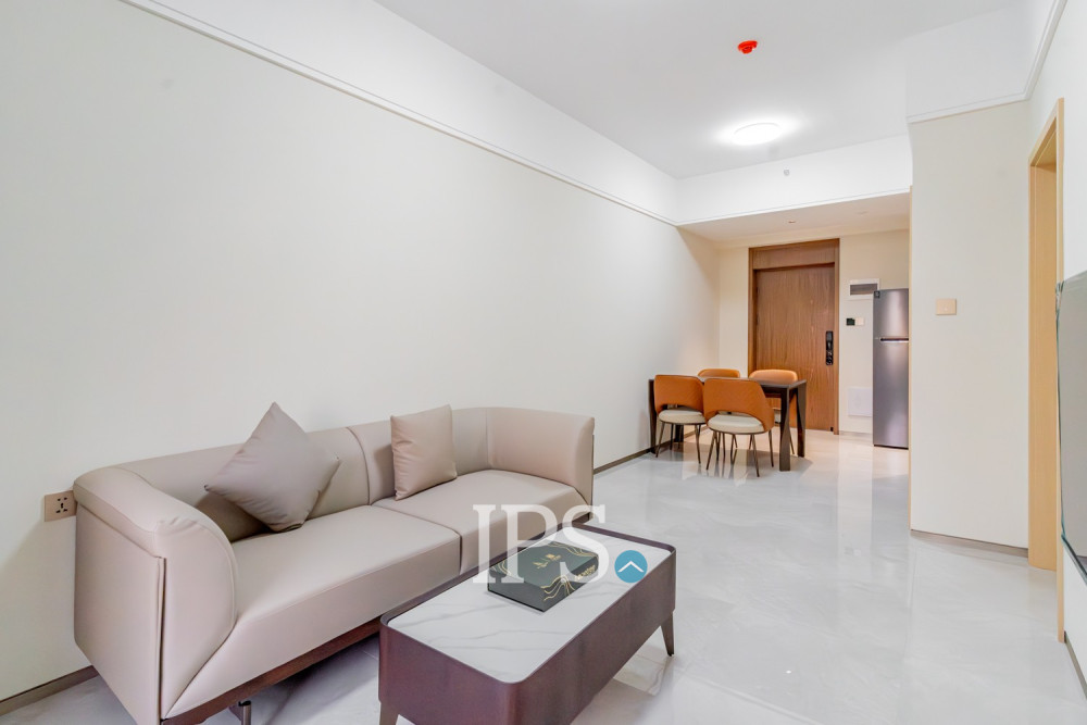 8th Floor 1 Bedroom Condo For Sale - Le Conde, BKK1, Phnom Penh - Image 2