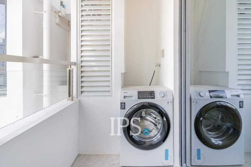 8th Floor 1 Bedroom Condo For Sale - Le Conde, BKK1, Phnom Penh