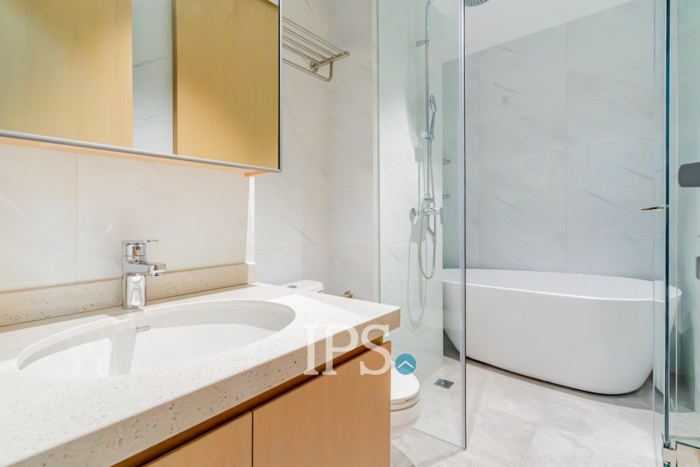 8th Floor 1 Bedroom Condo For Sale - Le Conde, BKK1, Phnom Penh - Image 18