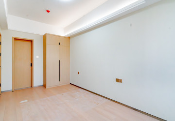 8th Floor 1 Bedroom Condo For Sale - Le Conde, BKK1, Phnom Penh thumbnail