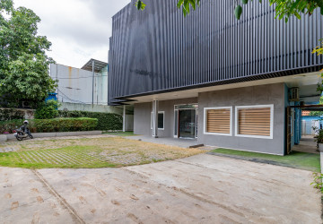 440 Sqm Commercial Villa For Rent - Boeung Kak 2, Phnom Penh thumbnail
