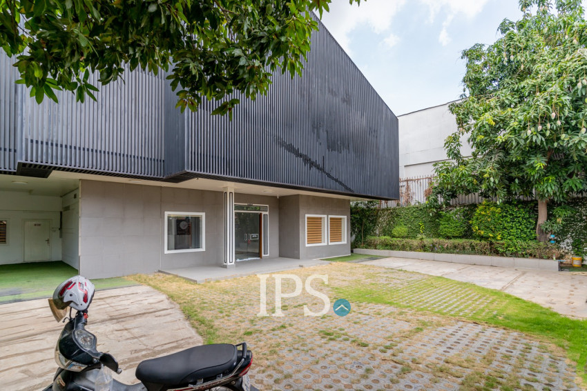 440 Sqm Commercial Villa For Rent - Boeung Kak 2, Phnom Penh