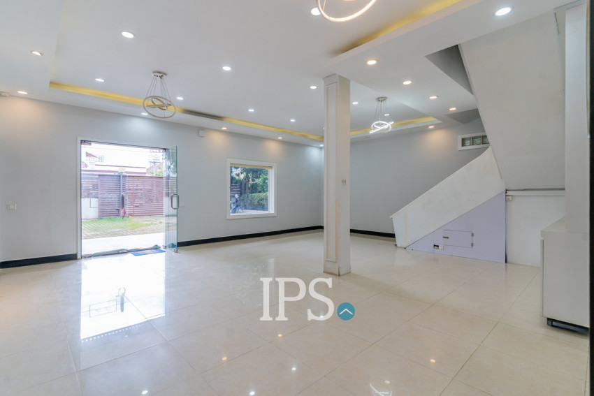 440 Sqm Commercial Villa For Rent - Boeung Kak 2, Phnom Penh