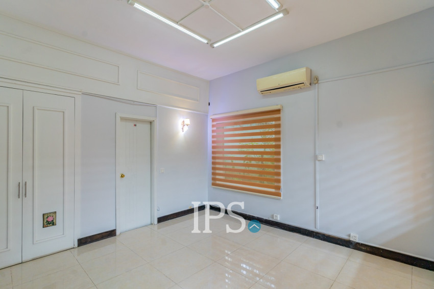 440 Sqm Commercial Villa For Rent - Boeung Kak 2, Phnom Penh