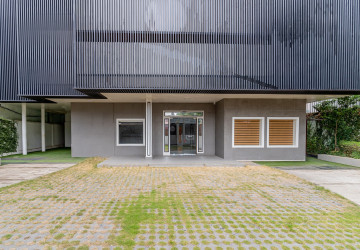 440 Sqm Commercial Villa For Rent - Boeung Kak 2, Phnom Penh thumbnail