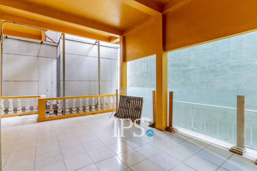 440 Sqm Commercial Villa For Rent - Boeung Kak 2, Phnom Penh