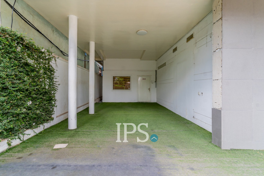 440 Sqm Commercial Villa For Rent - Boeung Kak 2, Phnom Penh